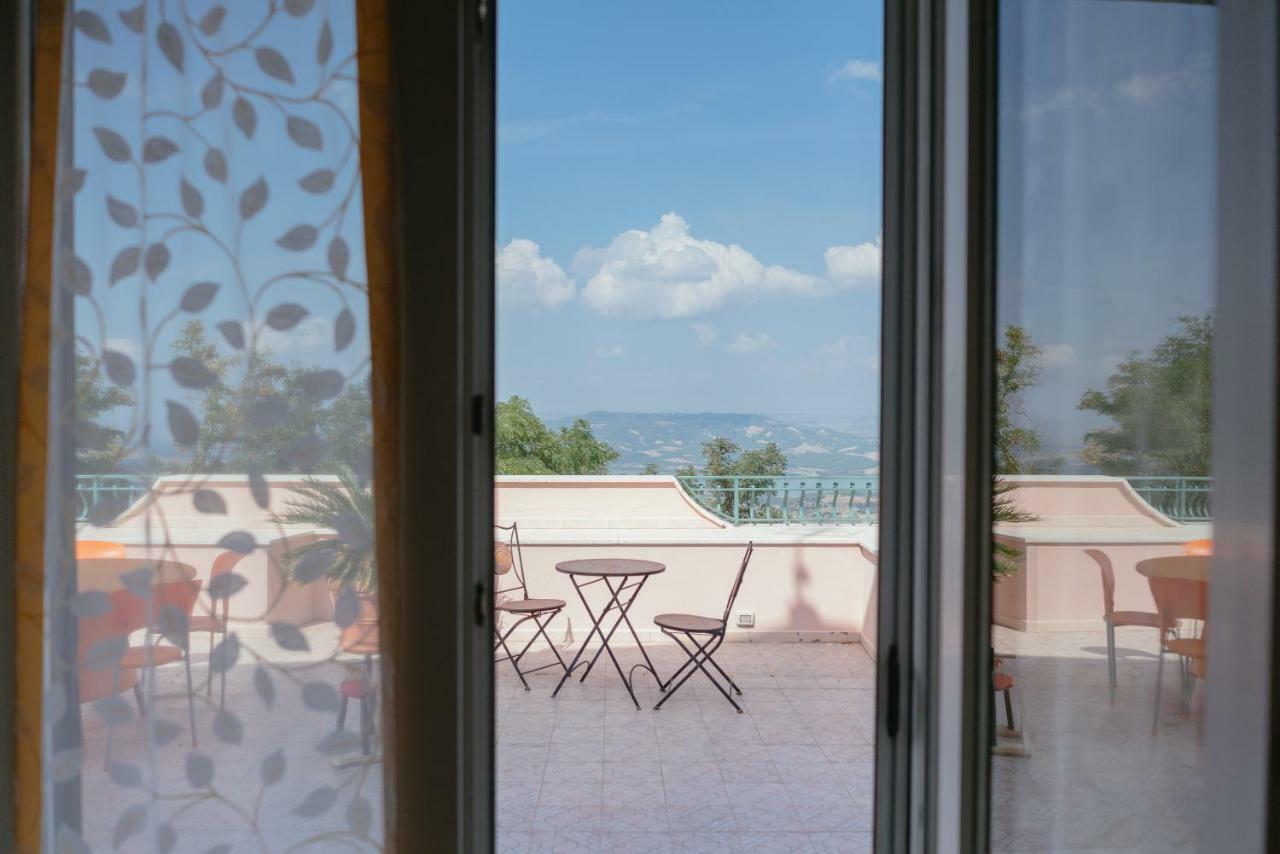 Le Ginestre Villa Miglionico Kültér fotó